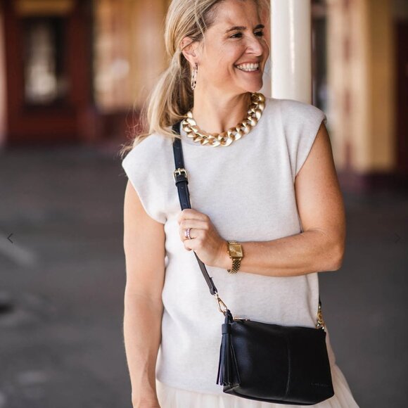 Louenhide Baby Daisy Crossbody Vegan Leather Bag | Black | Brand New, Never Used - Picture 8 of 8